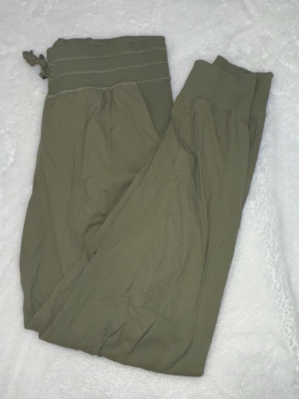 lululemon athletica Olive Green Drawstring Joggers